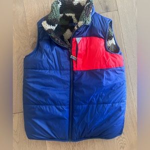 Boden USA reversible Sherpa vest jacket size 8-9y LIKE NEW